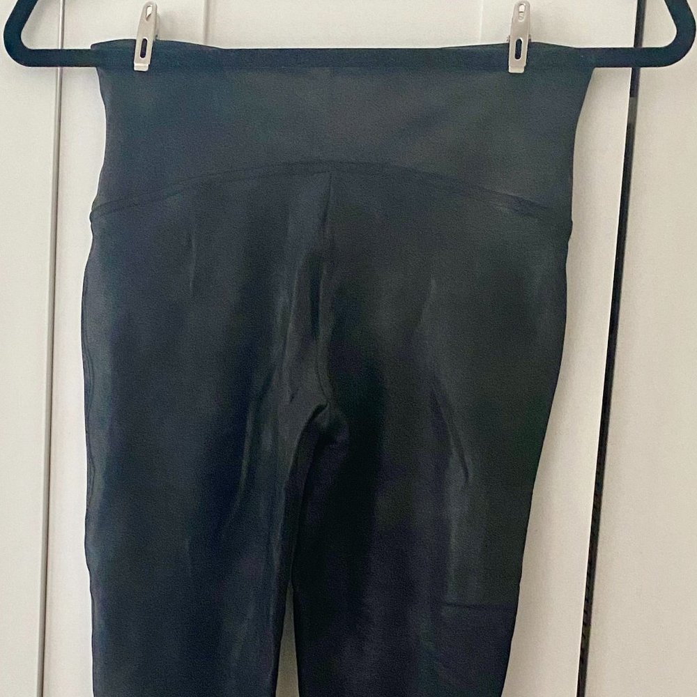 Spanx Petite Faux Leather Leggings Medium